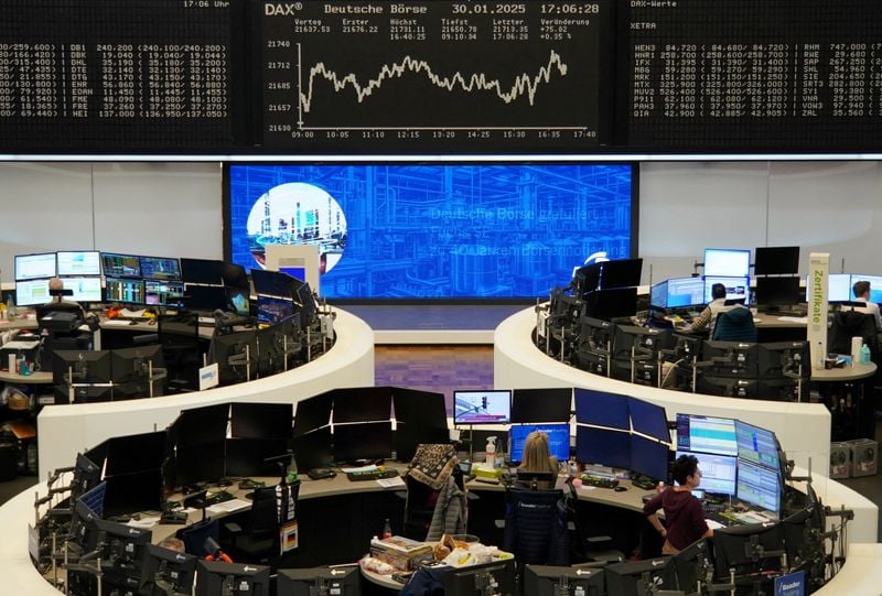 Image for Carmakers drive European shares lower after Trump's tariff threats on EU