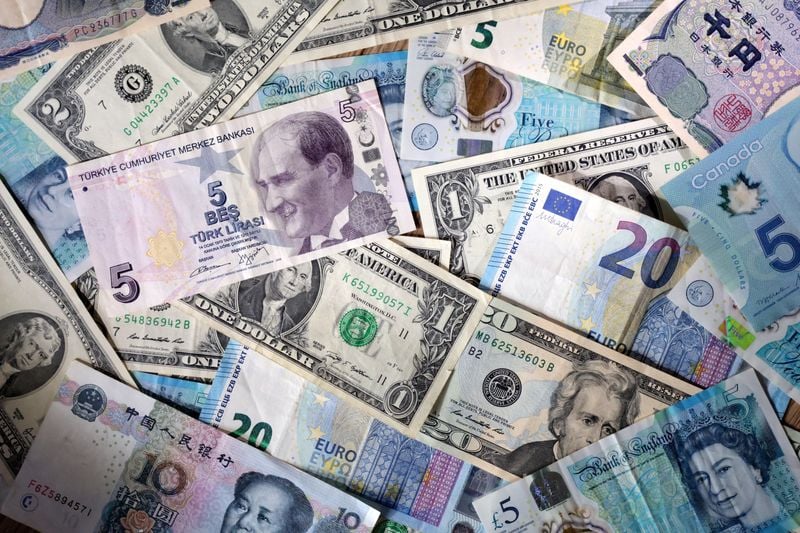 Image for Traders largely shrug off tariffs before US consumer price data