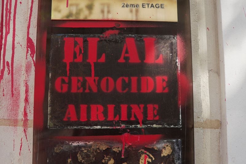 Image for Paris office of Israeli airline El Al vandalised