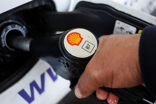Image for Shell's fourth-quarter profit misses expectations at $3.3 billion