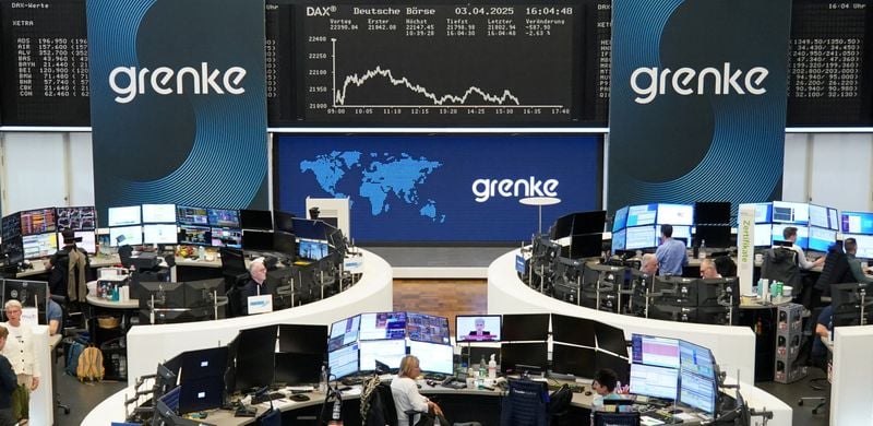 Image for European shares end higher ahead of week's data, earnings