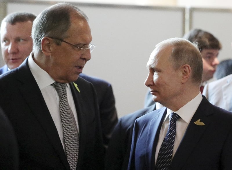 Image for Kremlin dismisses speculation that Lavrov has fallen out of favour with Putin