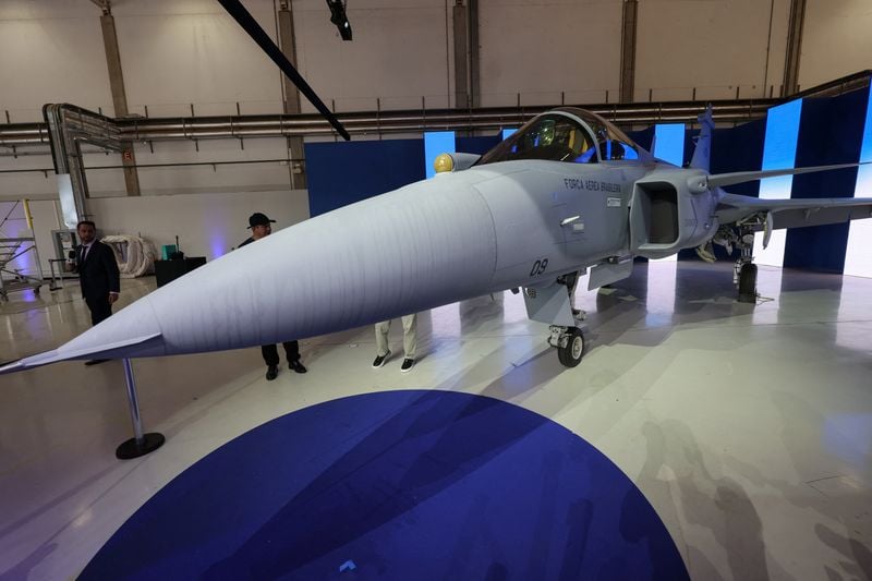 Image for Saab presses on with Peru fighter campaign despite political headwinds