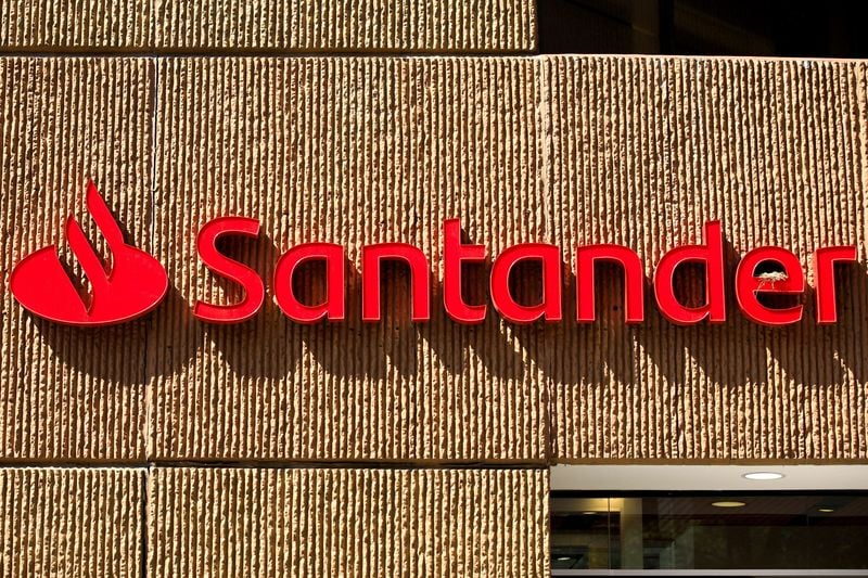 Image for Santander's bet on Britain with TSB deal shows banks' need for scale