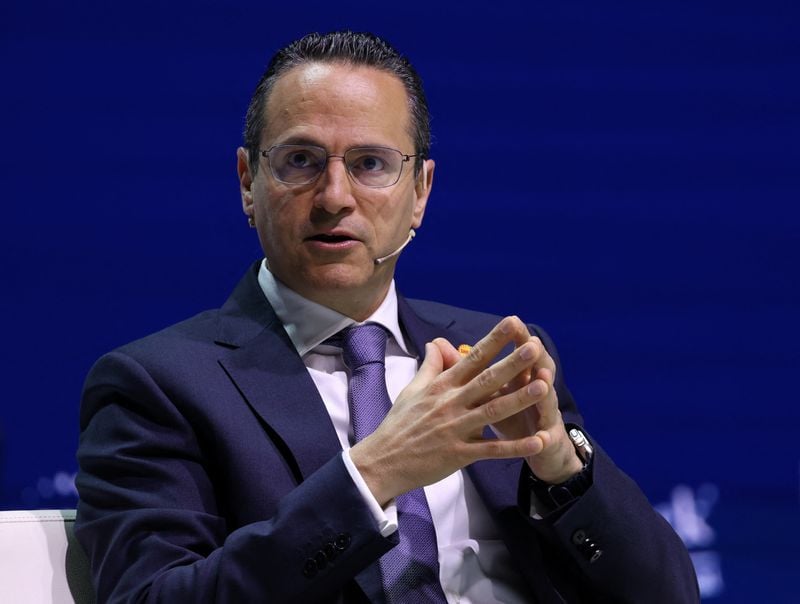 Image for Shell CEO says LNG sector growing faster than gas, around 3% per annum