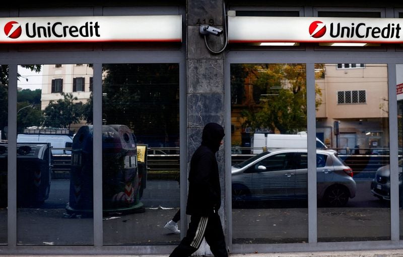 Image for UniCredit drops request to suspend Rome's terms for Banco BPM bid pending ruling