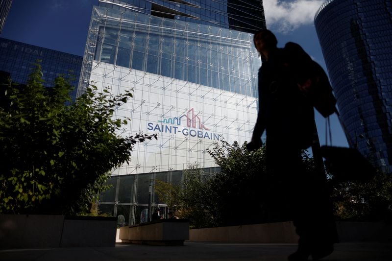 Image for Saint-Gobain meets operating income expectations against tough European backdrop