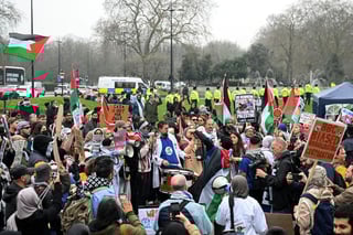 Image for UK police to use River Thames to keep pro-Iranian rally apart from opponents