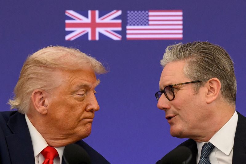 Image for UK's Starmer discusses Ukraine peace efforts in call with Trump