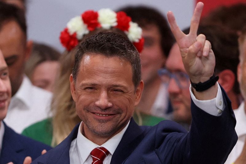 Image for Polish liberal candidate's team lodge protest over presidential election