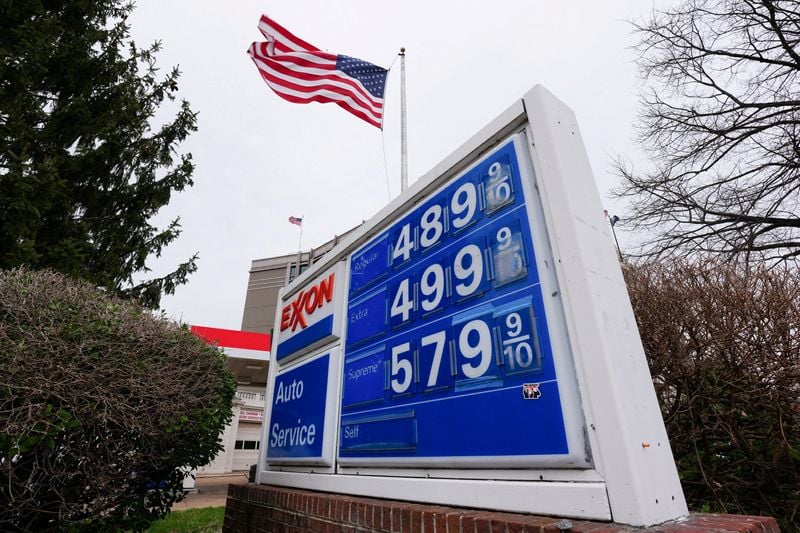Image for US average diesel prices cross $5 a gallon as Middle East War tests global economy