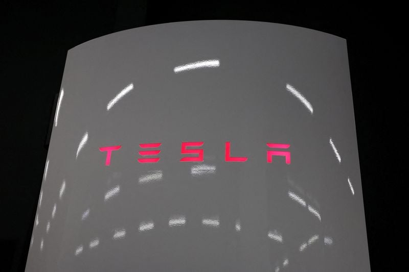 Image for Tesla's North American director of service leaves EV maker