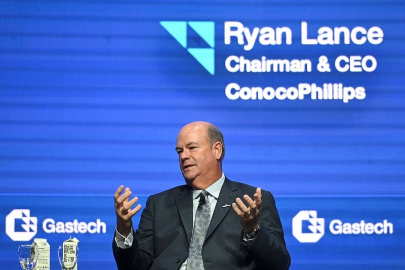 Image for Exclusive-ConocoPhillips says it will cut workforce by 20-25%, shares fall