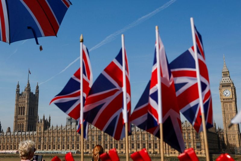 Image for Britain, under pressure on immigration, urges reform of European human rights framework