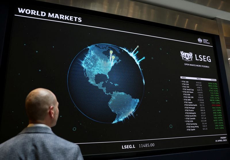 Image for London midcaps climb to 4-year high on Trump pivot, Ukraine deal hopes (Jan 22)