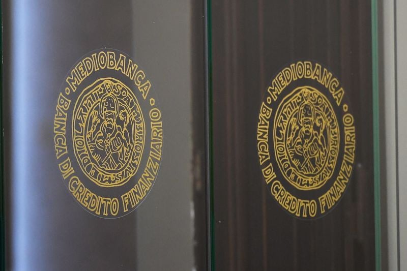 Image for Italy's Mediobanca beats profit forecasts as it fights off MPS bid
