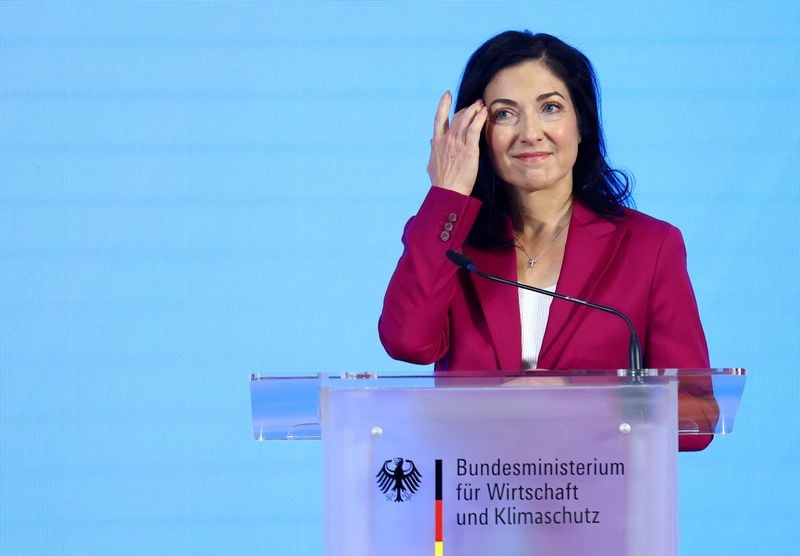 Image for Germany to examine energy system in pursuit of lower costs