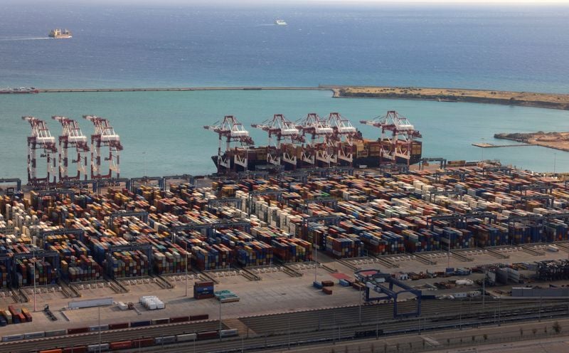 Image for Spain's trade deficit widens almost 49% in Jan-April from same period a year ago