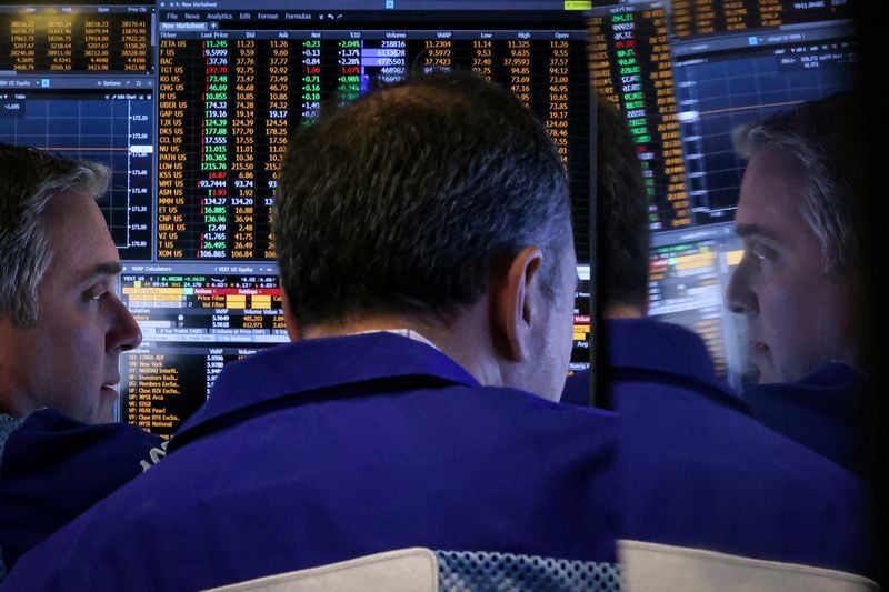 Image for Global equity funds see second weekly outflow on tariff concerns