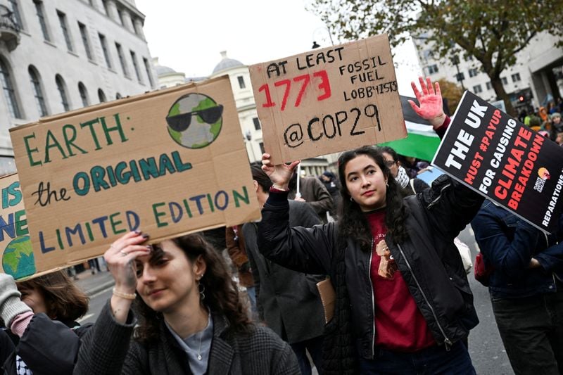 Image for Europe champions fighting climate change but misses emissions deadline