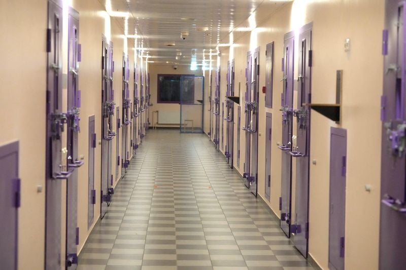 Image for Estonia shows off prison cells awaiting Swedish inmates