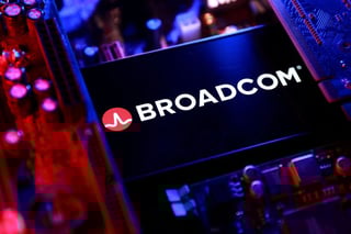 Image for Exclusive-Broadcom expects to sell 1 million 3D stacked chips by 2027