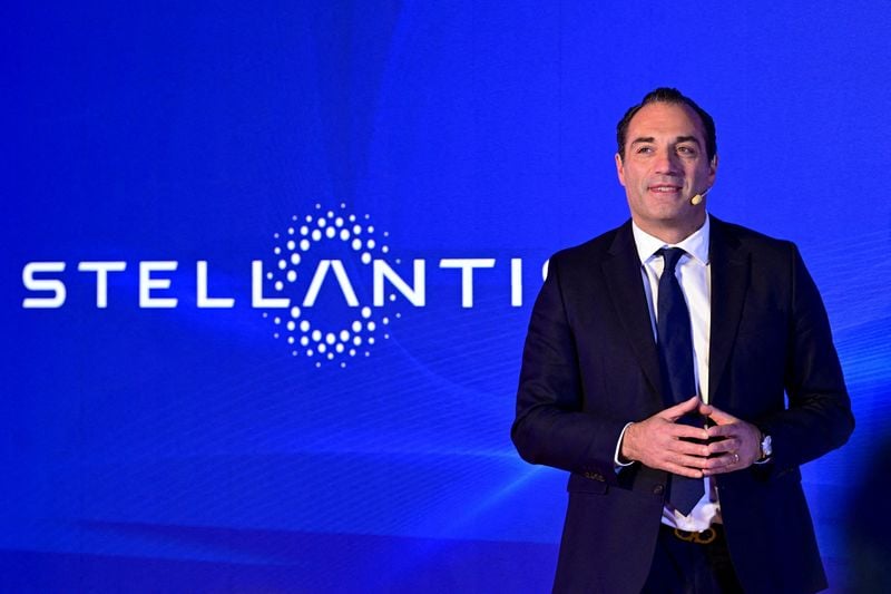 Image for Stellantis CEO says hybrids are a top priority for the US market