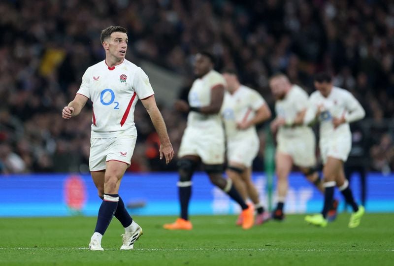 Image for Rugby-Ford steers brilliant England to emphatic win over New Zealand