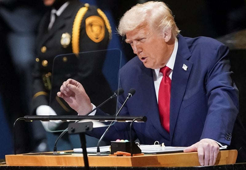 Image for Trump blasts UN for not helping U.S.-led peace efforts, but backs it 100%