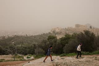 Image for Greece's travel receipts surge in February