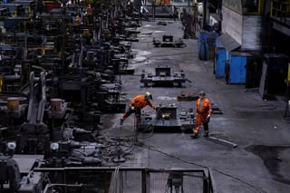 Image for UK spending watchdog warns over cost of funding British Steel