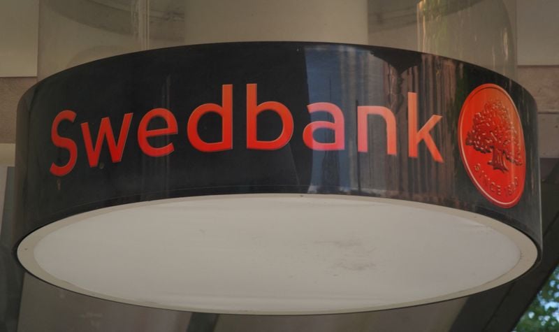 Image for Swedbank sets return on equity target of at least 15%