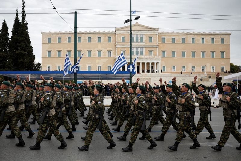 Image for Greece in talks to buy anti-aircraft, artillery systems from Israel