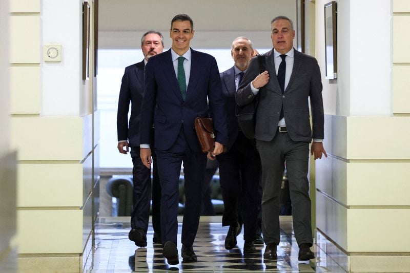 Image for Spanish PM Sanchez defends party financing in Senate grilling over graft scandals