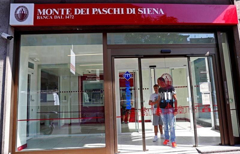 Image for Monte dei Paschi lifts Mediobanca bid with cash sweetener 