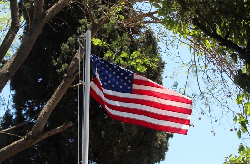 Image for Exclusive-US pulls out of two more bases in Syria, worrying Kurdish forces