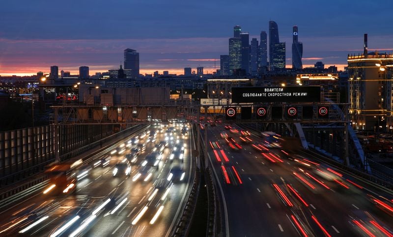 Image for AEB cuts Russia car sales forecast, hopes for recovery with state support