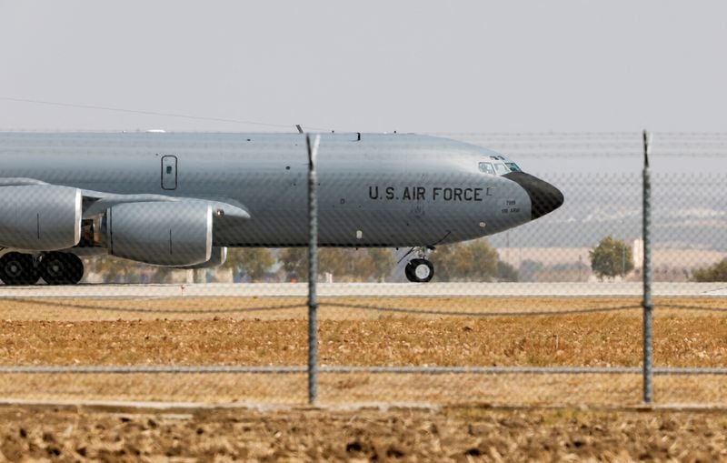 Image for US aircraft leave Spain after government says bases cannot be used for Iran attacks
