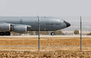 Image for US aircraft leave Spain after government says bases cannot be used for Iran attacks
