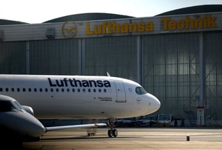 Image for Lufthansa launches salvo in carry-on bag size battle with 'Economy Basic' 