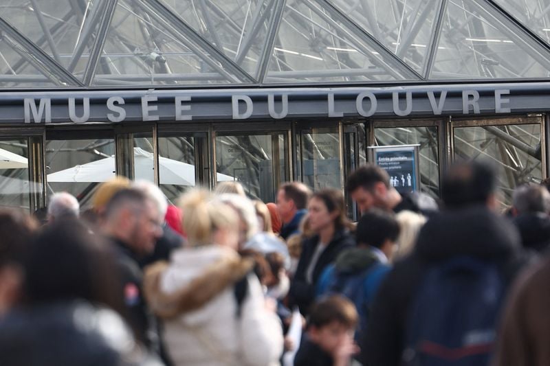 Image for Police release one Louvre heist suspect under judicial supervision, prosecutor says