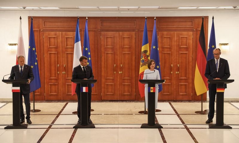 Image for German, Polish, French leaders visit Moldova in pre-election show of support for pro-EU president