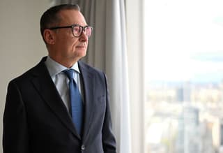 Image for Germany unlikely to slip into recession, Bundesbank chief says