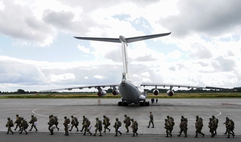 Image for Ukraine warns Belarus against provocations during 'Zapad' military drills