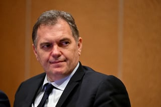 Image for 52 French ships stuck in the Gulf amid Iran conflict, minister says