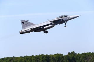 Image for Saab Q1 operating profit rises more than expected