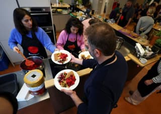 Image for Syrian minorities refused asylum in Europe as rejections surge