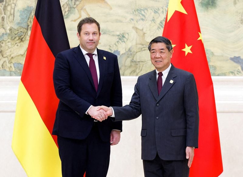 Image for China and Germany agree to work on closer commercial ties, end trade tensions
