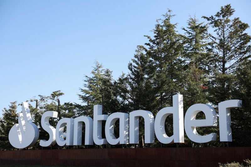 Image for Santander set to pick insider as next UK boss, FT reports