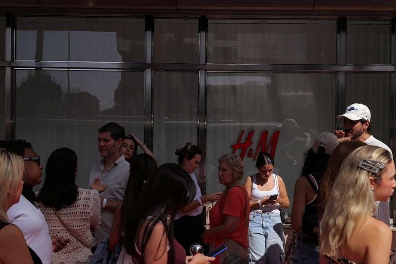 Image for H&M targets Brazil and India as US, European spending slows